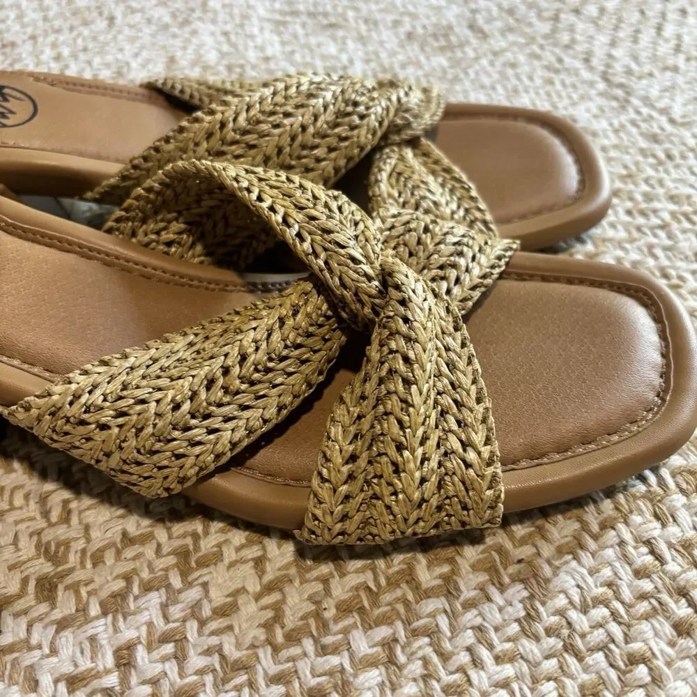 White Mountain inch heel